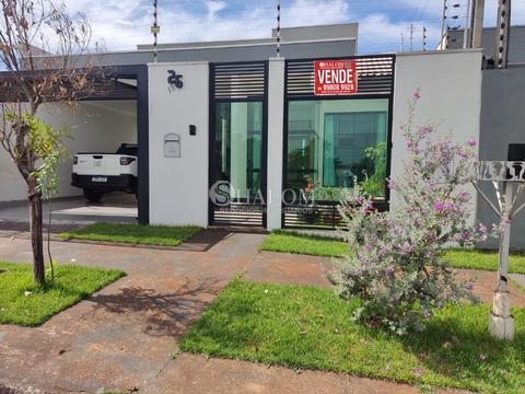 Casa à venda em Maringá, Jardim Oriental, com 3 quartos, com 158 m²