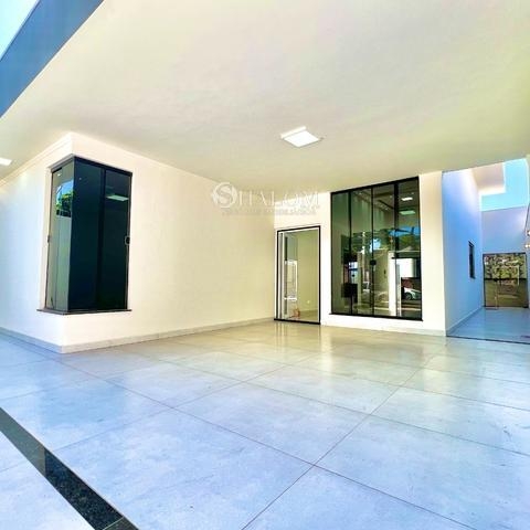 Casa à venda em Maringá, Jardim Alvorada, com 3 quartos, com 145.5 m²